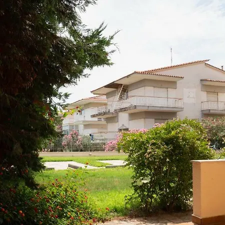 Alexandros Maisonettes Nea Moudania Exterior photo