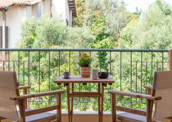 Alexandros Maisonette