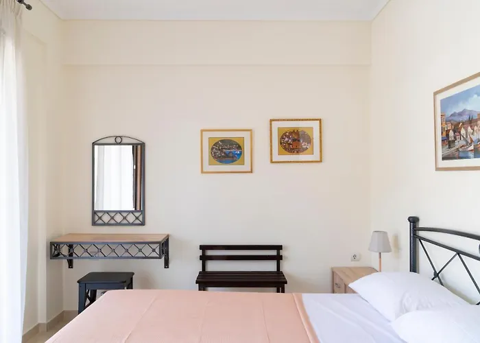 Alexandros Maisonettes
