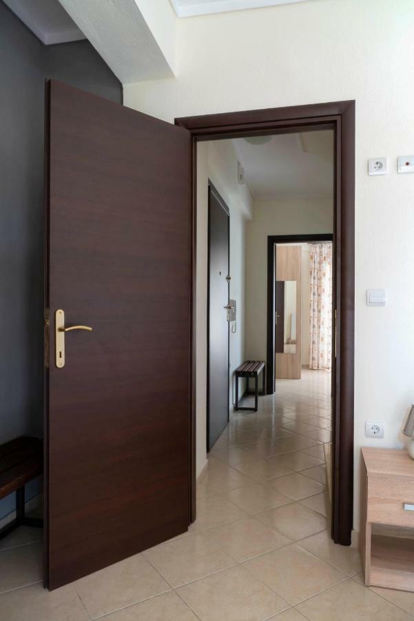 Alexandros Maisonettes