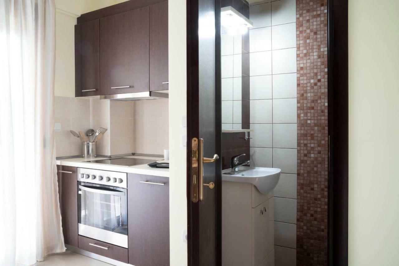 Alexandros Maisonettes 度假居 *
